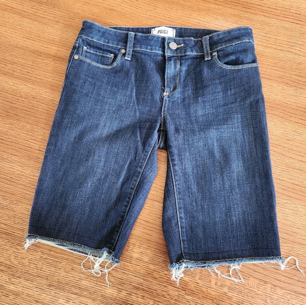 PAIGE Denim Bermuda Jean Shorts in Dark Wash Style 1798721-419 Size 28